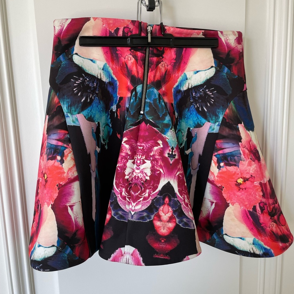 Nicholas Neoprene Colorful Skirt Size 4 - image 2